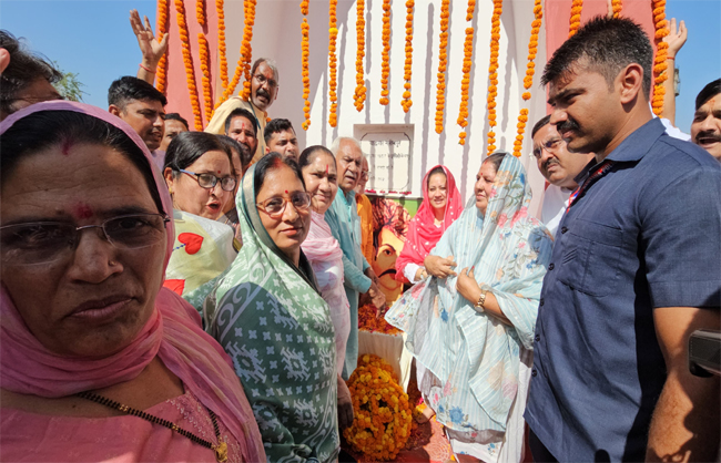 नारनौलः पूर्वजों की शहादत सबके लिए प्रेरणा का स्रोतः आरती सिंह राव