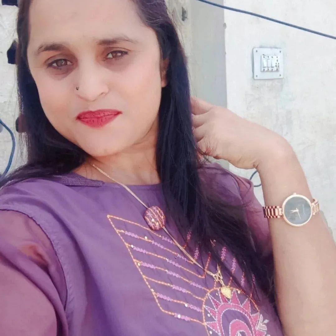 यास्मीन खान