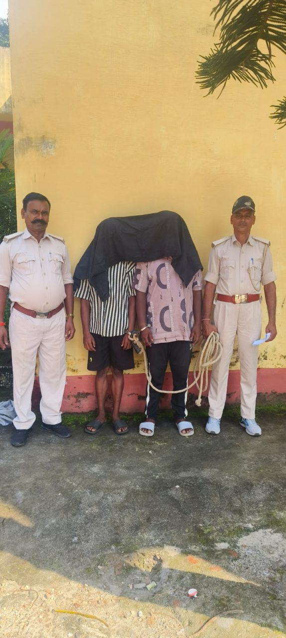 अफीम की खरीद बिक्री मामले में दो आरोपित गिरफ्तार