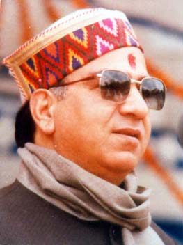 छुआछूत भगवान का अपमान, रोहड़ू की घटना पर शांता कुमार की पीड़ा