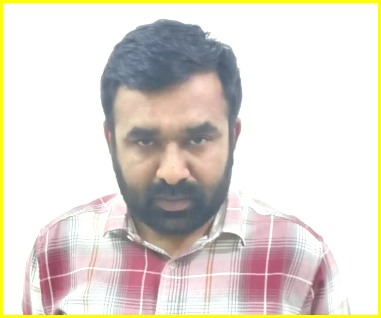 उदयपुर पुलिस कांस्टेबल को ₹20,000 की रिश्वत लेते पकड़ा गया उदयपुर पुलिस कांस्टेबल को ₹20,000 की रिश्वत लेते पकड़ा गया