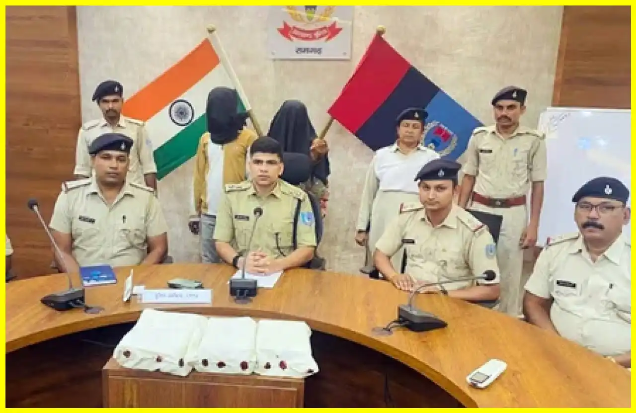 झारखंड में आभूषण चोरी के मामले में महिला और दामाद गिरफ्तार