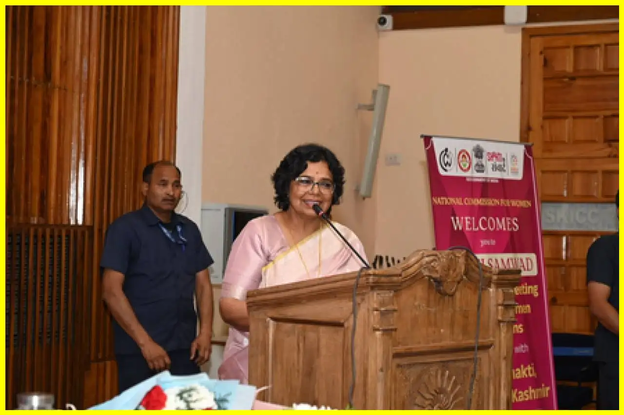 महिलाओं के सशक्तिकरण के लिए NCW का शक्ति संवाद कार्यक्रम
