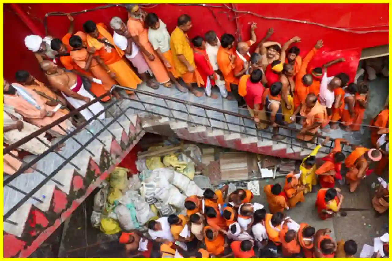 अमरनाथ गुफा में चार दिनों में 85,000 से अधिक श्रद्धालुओं ने किया दर्शन