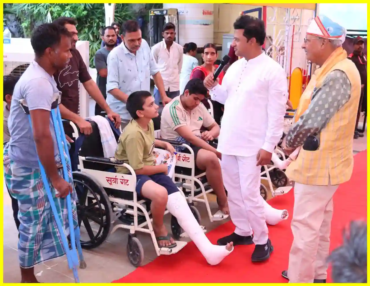 पूर्व उच्च न्यायालय न्यायाधीश जे.के. रांका का नारायण सेवा संस्थान दौरा पूर्व उच्च न्यायालय न्यायाधीश जे.के. रांका का नारायण सेवा संस्थान दौरा