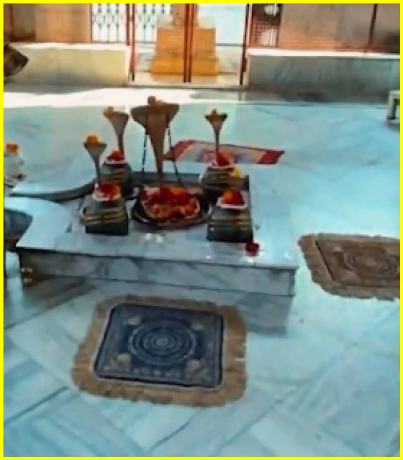 हरिद्वार में भगवान शिव का प्राचीन मंदिर भक्तों को आकर्षित करता है
