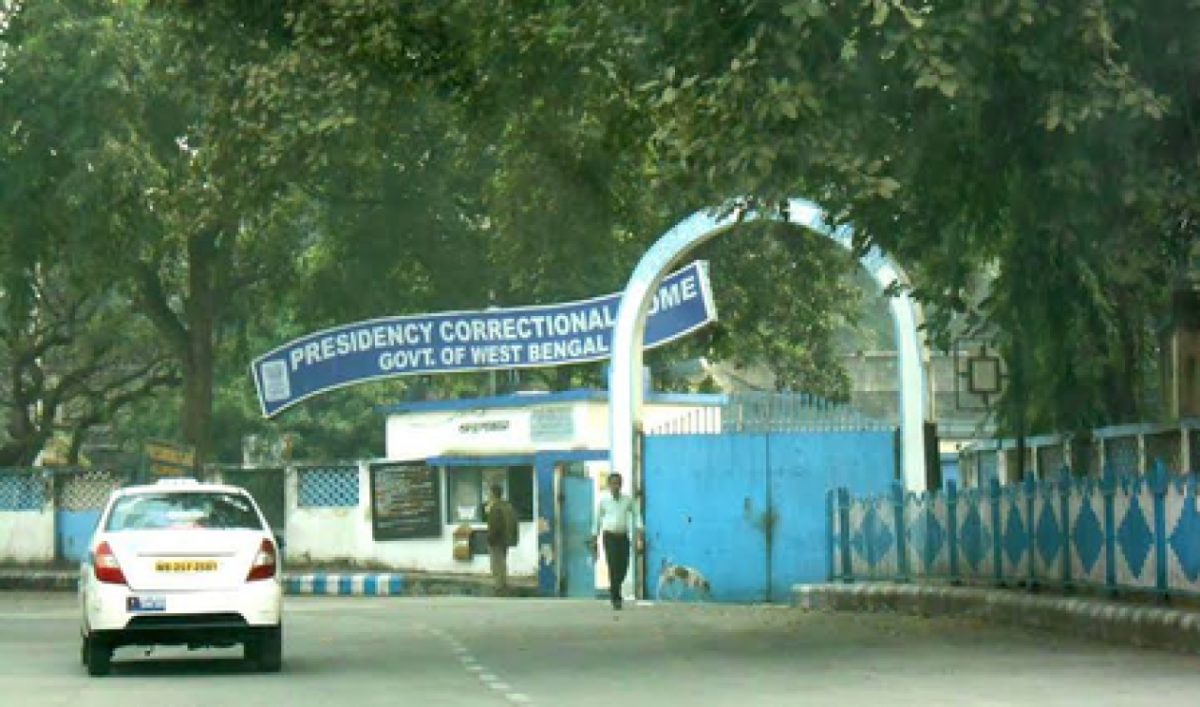 कोलकाता पुलिस ने अमेरिकी केंद्र हमले के मास्टरमाइंड से फोन और नकद जब्त किए