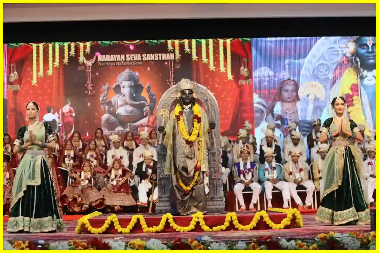 नारायण सेवा संस्थान के सामूहिक विवाह में 50 जोड़ों ने शुरू किया नया जीवन