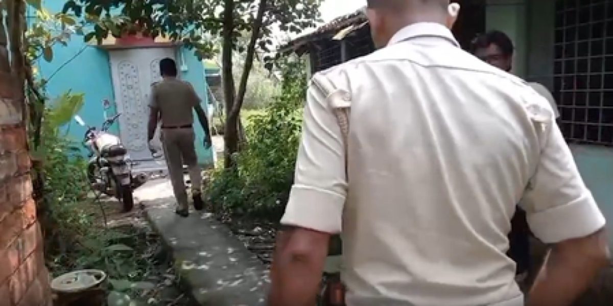 पश्चिम बंगाल में आतंकवादी संबंधों के आरोप में इमाम गिरफ्तार