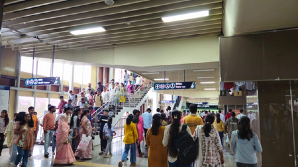 पुणे मेट्रो ने गणेश महोत्सव के दौरान 48 लाख से अधिक यात्रियों का रिकॉर्ड बनाया